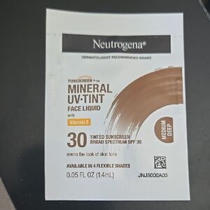 Neutrogena Mineral UV-Tint Face Liquid with Vitamin E Medium Deep Sample New